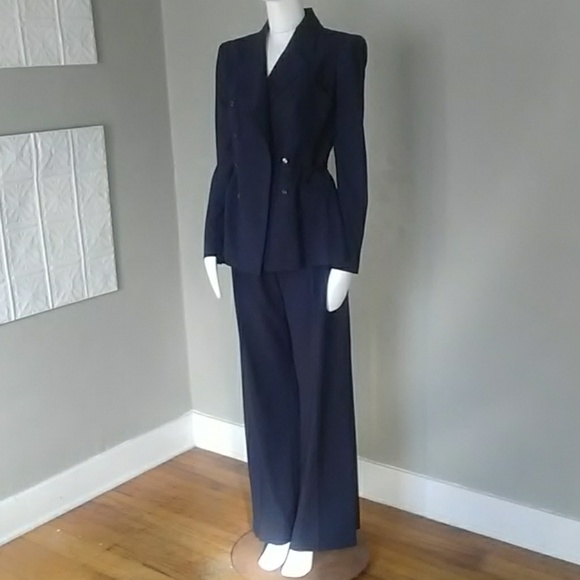 Vintage Karl Lagerfeld women's pant suit - Picture 2 of 6